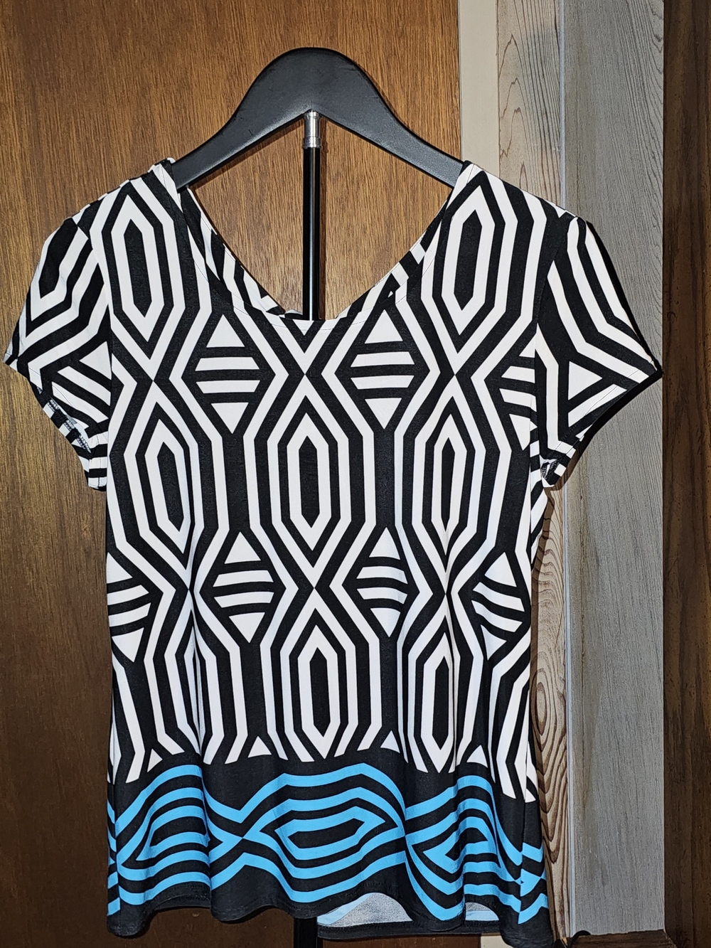INC International Concepts Black & White Geometric Petite Top with Teal Trim